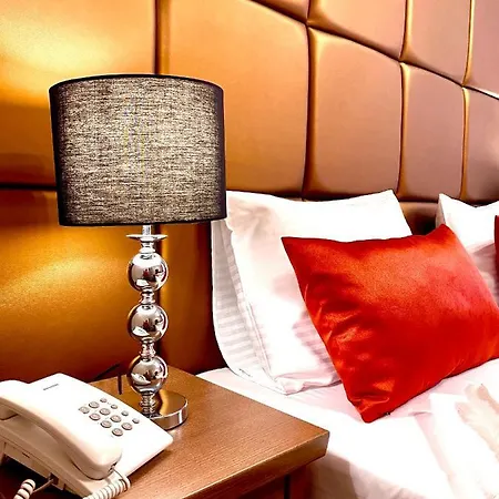 Borostyán Panzió Hotel Kaposvár Kültér fotó