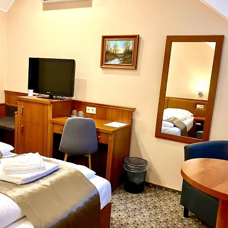 Borostyán Panzió Hotel Kaposvár Kültér fotó